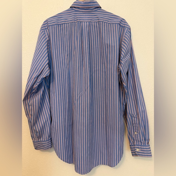 Ralph Lauren Classic Fit Button-Down Shirt - Picture 4 of 6